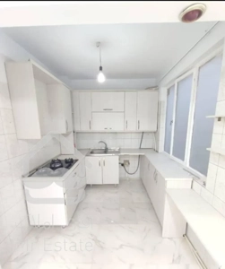 فروش ۴۹ متر ۱ خواب ، تخلیه ، فول بازسازی شده ، لوکیشن عالی