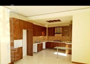 ۱۰۵ متری / اوین