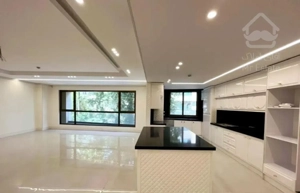 112متر دو خواب در تاپ لوکیشن قبا