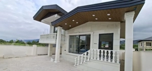 ویلا ۱۳۰ متری در تنکابن قلعه گردن