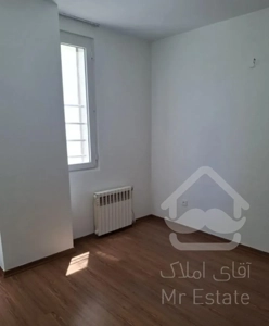 آپارتمان100متری،فول امکانات،خیابان مدبر