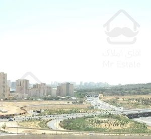 ۹۰ متر * دو خوابه * ویو جنگل * طبقات‌بالا