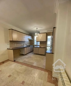 اپارتمان۶۶متری افتاب گیر(شهرک نفت)