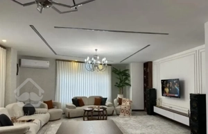 آپارتمان ۱۴۳ متری باسندتکبرگ خ معلم محمودآباد