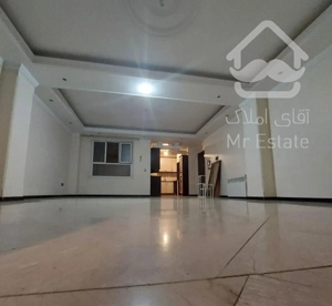 ۹۸ متر / قابل تبدیل/ سازمان برنامه