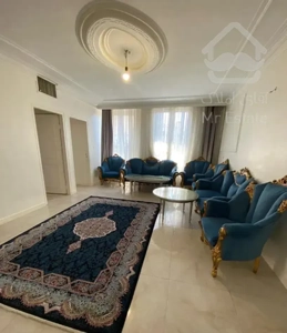 ۷۵ متر / دو خواب / غرق نور