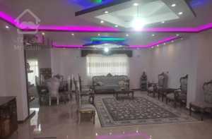 اپارتمان ۱۳۰ متر/دوخواب/نوساز/تکواحدی