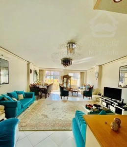 آپارتمان۱۲۷متر طبقه اول بر خیابان اصلی آپادانا دوم