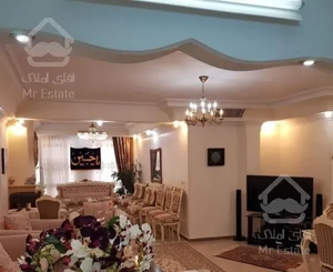 ۱۱۵ متر ، طوقانی سالن پر ه خور قدی ، رو به آفتاب