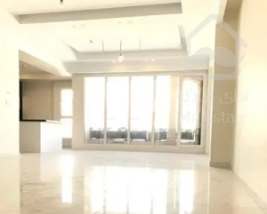 ۱۰۳ متر تکواحدی/ فول امکانات/مستطیل طلایی