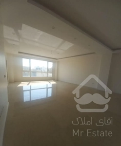 ۲۱۰متر * ۳جهت نور * فرمانیه