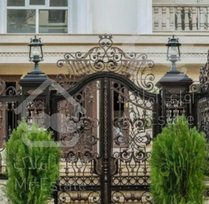 ۳۰۵ متر/سرمایه گذاری/سپند