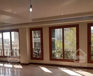 فرمانیه ۲۲۰ متر چندساله کلید نخورده