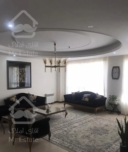 صادقیه فلکه اول ۹۲ متر فول خوش نقشه