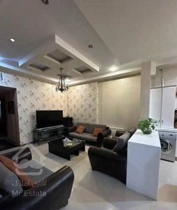 ۱۸۲ متر/۳ خواب/فول/پشت حاشیه وکیل آباد