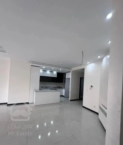 فروش واحد۱۳۰متری۳خواب کوهک شرقی نورگیر خوشنقشه