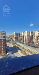 ۸۷متر نوساز در بهترین قسمت خیابان معلم فاز۳