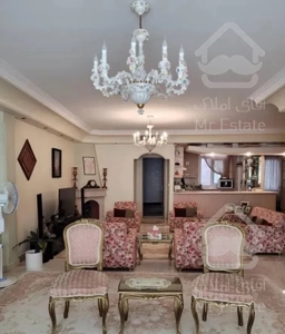 آپارتمان ۱۴۰متری شرقی ها تک واحدی