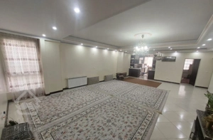 95متری فول امکانات شهرک سینا *مهردوست*