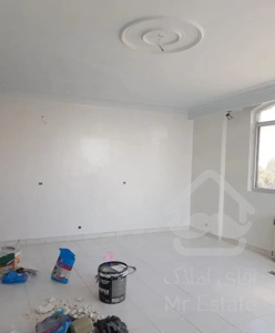 ۱۰۵ متر تازه نقاشی، دو بالکن + پارکینگ  کوهسار