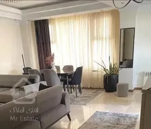 ۷۷/فول روبه آفتاب بلوار امام خمینی  شهرک آزادی