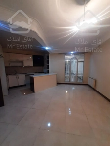 فروش ۸۷متری زیر قیمت سالن پرده خور