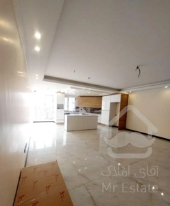 111 متری 2 خ //متریال برند//   نور شمال و جنوب