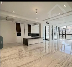 فروش آپارتمان ۱۵۰ متری ۳ خوابه در آزادشهر