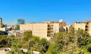 نیاوران منظریه ۱۳۰ متر ۲خواب ویو کارت پستالی