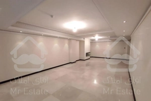 واحد ۱۷۰ متری کلید نخورده