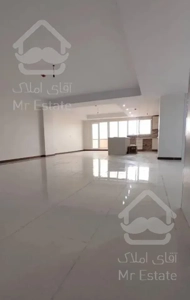 واحد کلیدنخورده/دریاچه چیتگر کوهک*١۵٠متر