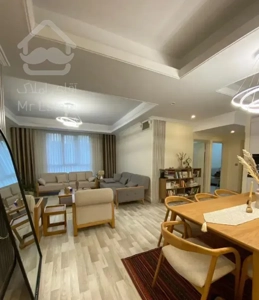 ۸۰ متر رو به خیابان گیشا