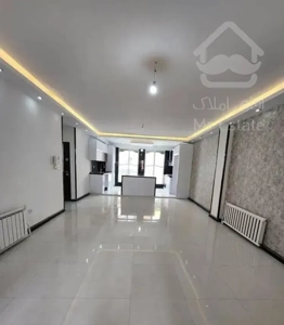 فردوس غرب / 82متر رو کله آفتابگیر / کم واحد VIP