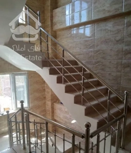 شرکت خدمات نظافت مکانیزه راه پله پیلوت