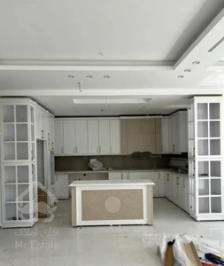 ۱۲۰متر ۲خوابه غرق نور/گذر۲۰متر/نزدیکBRT/خ امام رضا