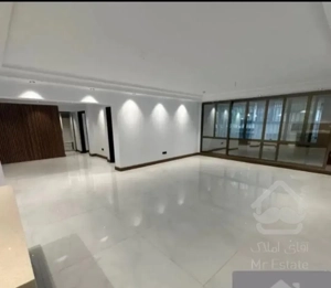 115متر،۲خواب،اندرزگو،واحد غرق نور