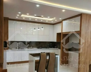 آپارتمان۱۴۰متر/۳خواب/تخلیه/بازسازی شده/شهران شمالی