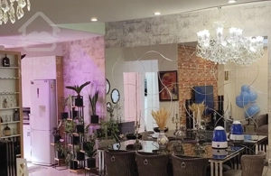 83متر فول بازسازی  خوش نقشه سالن مربع