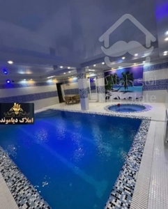 ویلا۴۰۰متراستخردار/۴خواب /فول فرنیش/لوکیشن برند