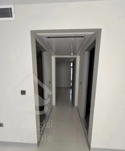 آپارتمان ۱۰۷ متری ۲ خواب کلید نخورده