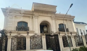 ۶۲۰متر.   ویلایی در شهرک غرب.   خوارزم