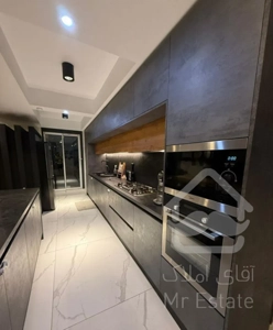 ۱۶۰متر برج باغ نیاوران گلسنگ