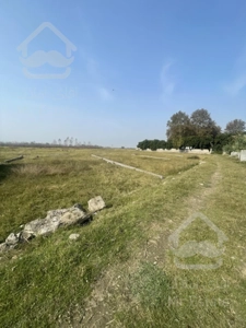 ۲۰۰ متر زمین بافت نزدیک دریا