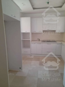 فروش آپارتمان ۶۵ متری در شهران جنوبی فول دو خواب نوساز، سالن پرده خور