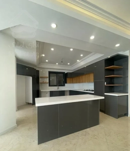 فروش آپارتمان ۳۰۰ متری ۳خوابه در جمشیدیه