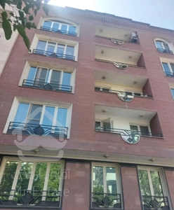 200 متر آپارتمان  خ اقدسیه تهران مالک پول لازم