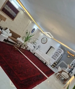 آپارتمان 120 متری طبقه سوم روی همکف