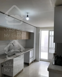 ١٢٥ متر سرمایه گذارى شهرک غرب