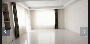 ۱۲۰متر/سالن پرده خور/نوساز/فول امکانات/غرق در نور