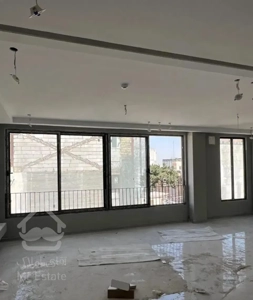 ۱۳۴متر ۳خوابه/فول امکانات/غرق نور/نزدیک باب الجواد